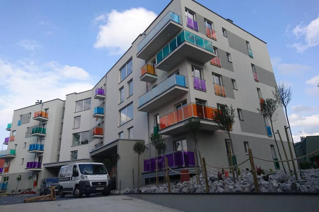 ביילסקו-ביאלה Komfortowy Nowoczesny Apartament Kustronia Z Garazem Balkonem Wanna מראה חיצוני תמונה