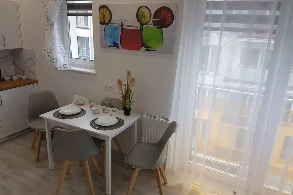 ביילסקו-ביאלה Komfortowy Nowoczesny Apartament Kustronia Z Garazem Balkonem Wanna מראה חיצוני תמונה